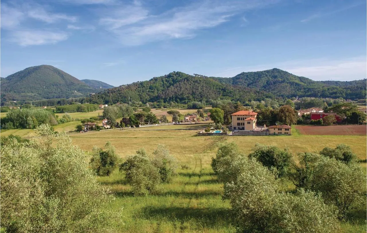 Villa Balbano Nozzano Castello