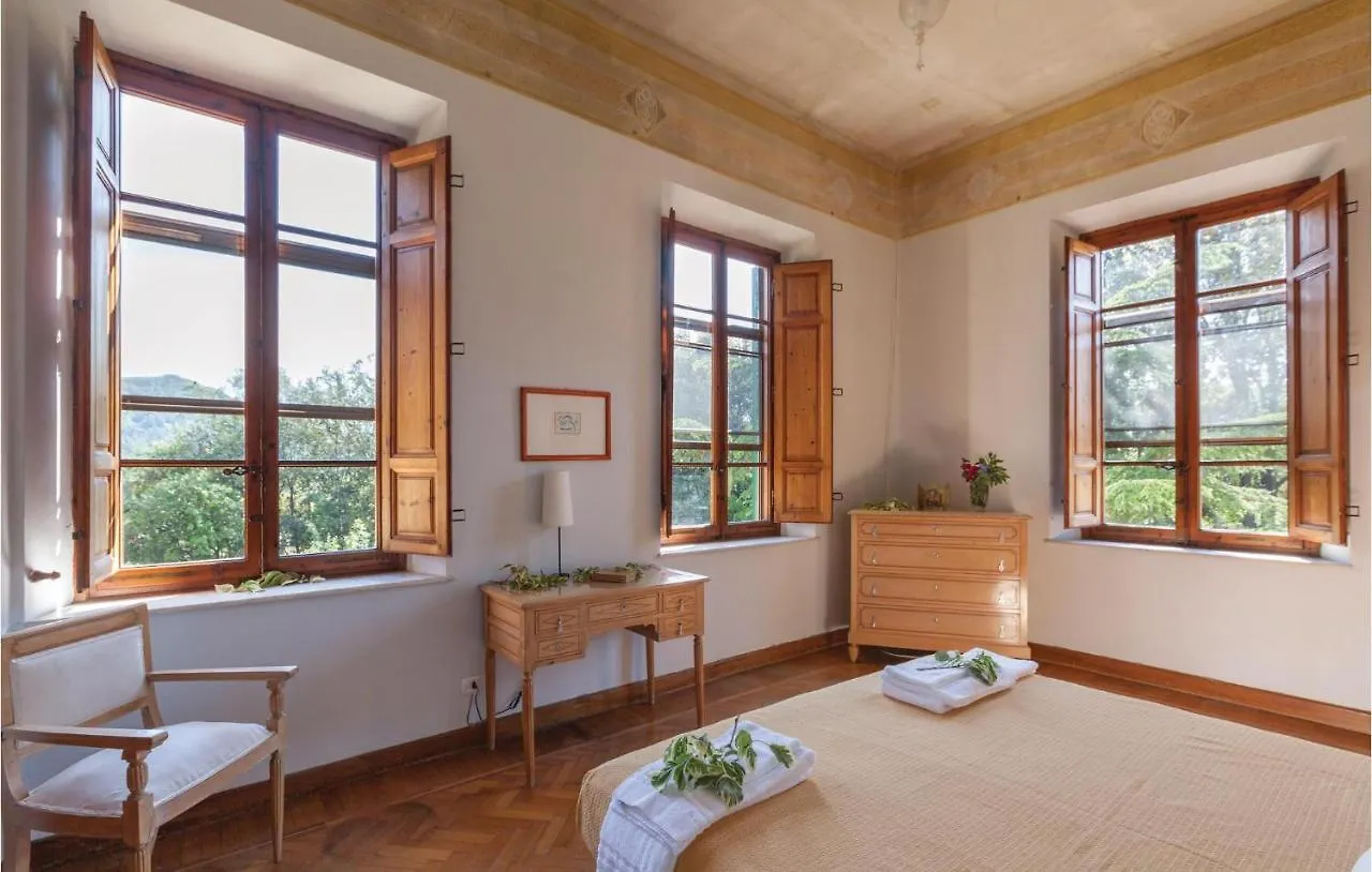 Villa Balbano Nozzano Castello